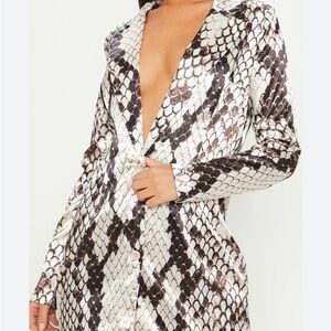 PrettyLittleThing Monochrome Snake Print Jacket